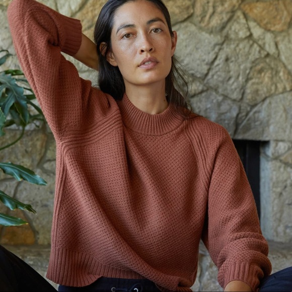 Everlane Sweaters - Everlane Oversized Stroopwafel Crew in ReCashmere in Cinnamon
